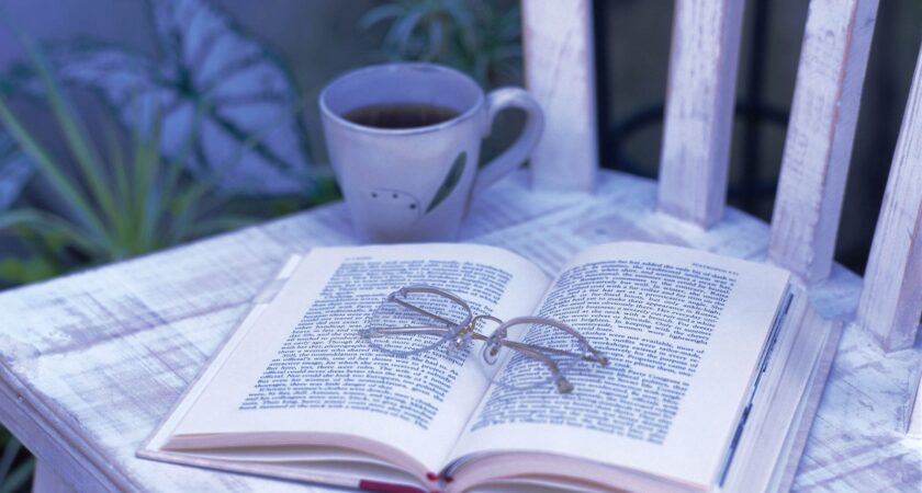 Σχετικά με εμάς